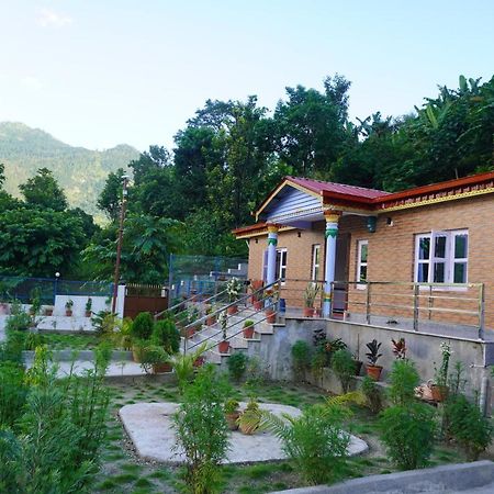 Lamjung Villa Bartar Exterior foto